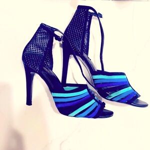 👠👠blue heels 👠